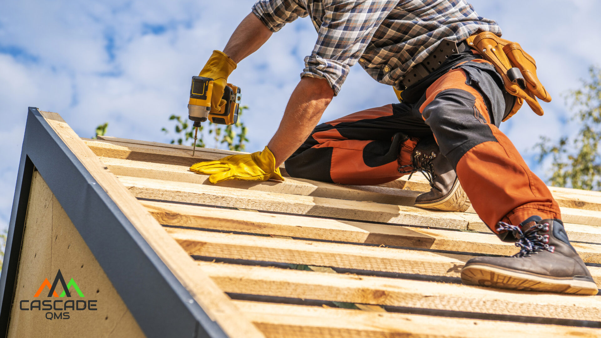 Roofer preparing roof for GAF Materials